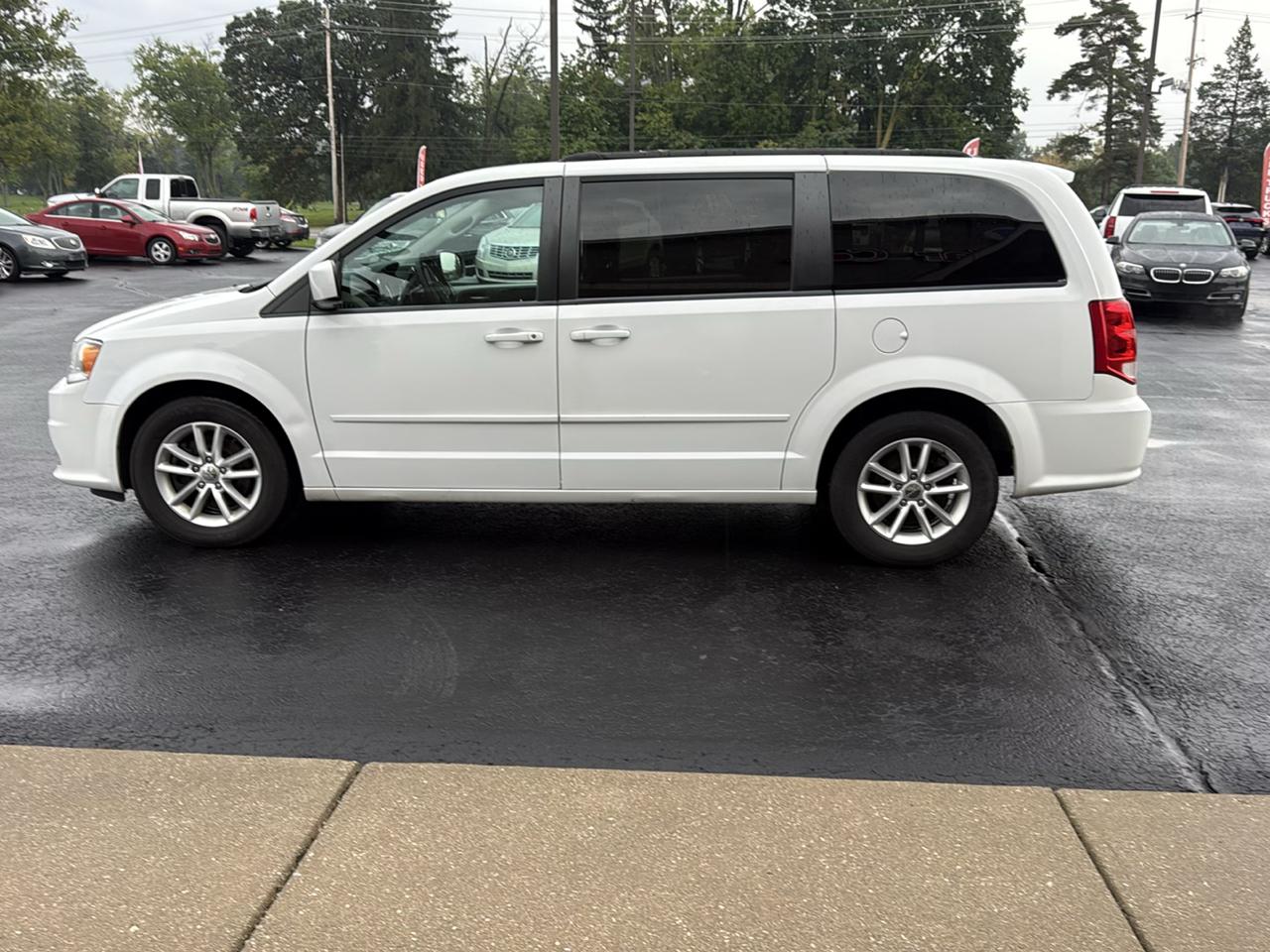 Dodge Grand Caravan 4dr Wgn SXT 2016