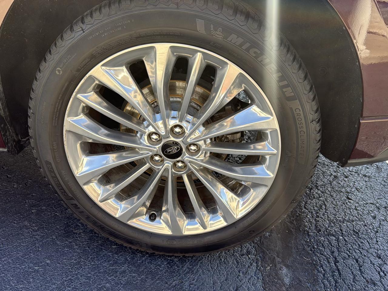 Ford Edge Titanium AWD 2020