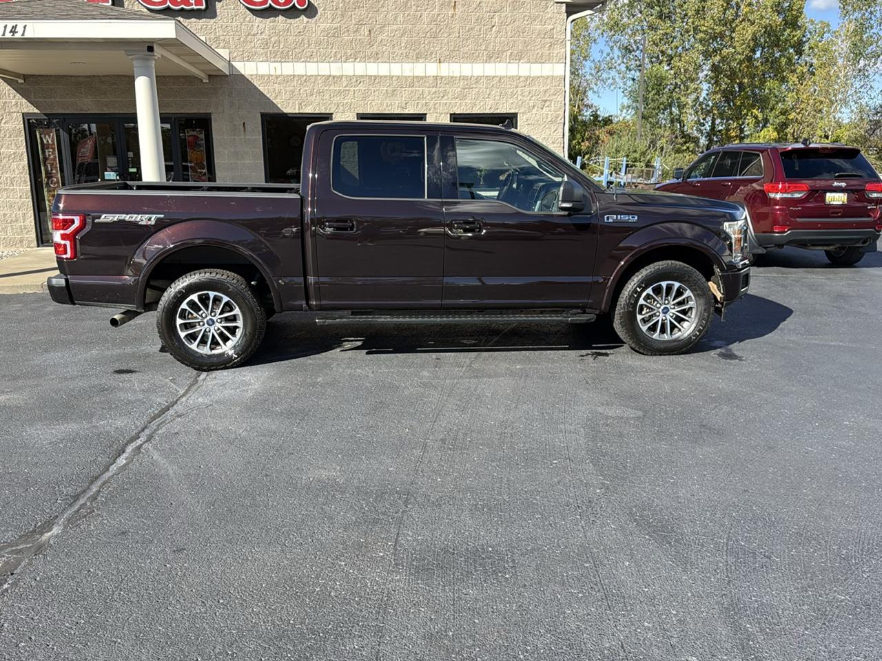 2018 Ford F-150 4WD SuperCrew 145" XLT