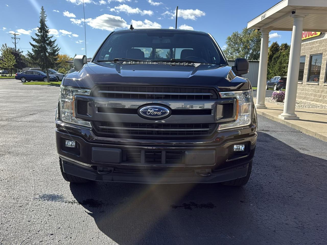 Ford F-150 4WD SuperCrew 145" XLT 2018