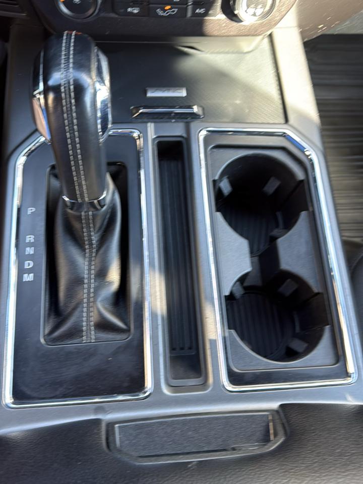 Ford F-150 4WD SuperCrew 145" XLT 2018