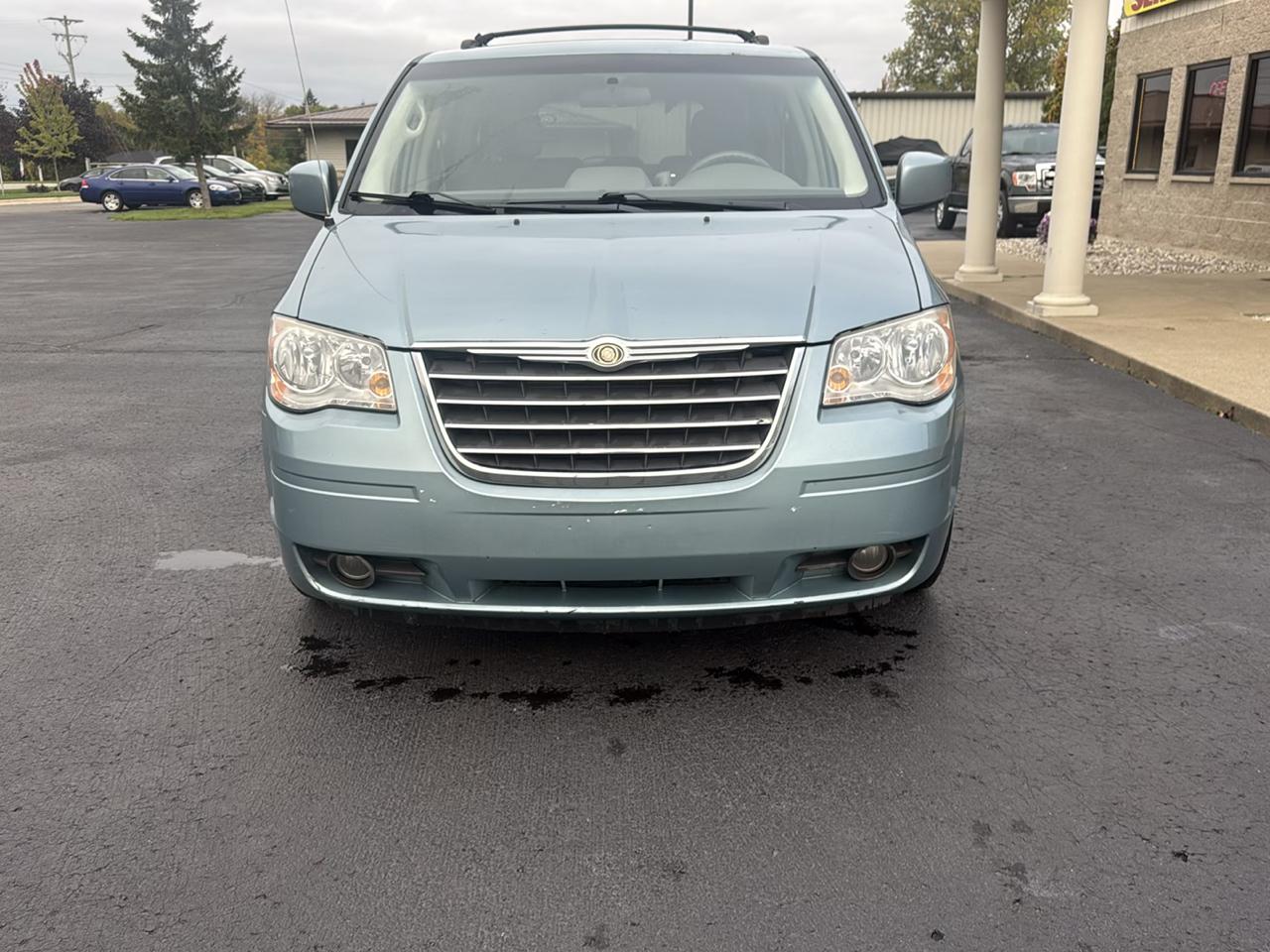 Chrysler Town & Country 4dr Wgn Touring 2008