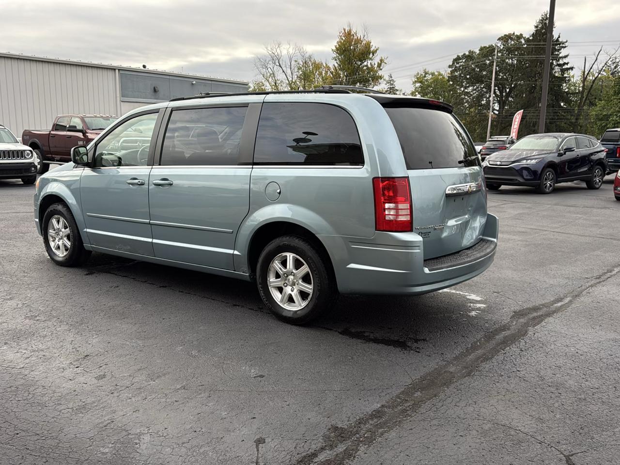 Chrysler Town & Country 4dr Wgn Touring 2008