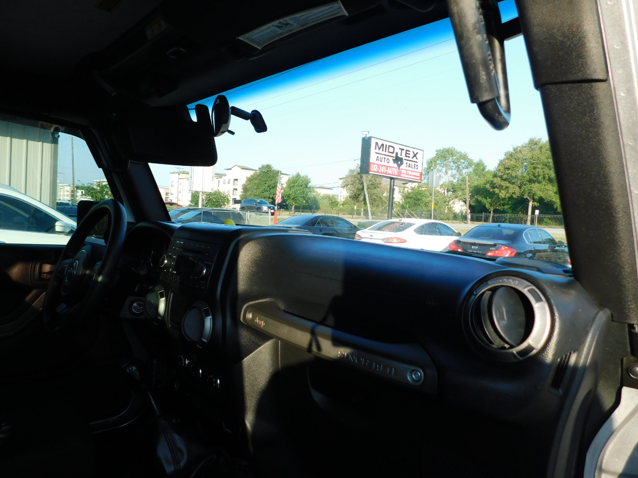 Jeep Wrangler Unlimited 4WD 4dr Sport 2016 Jeep Wrangler Unlimited 4WD 4dr Sport 2016