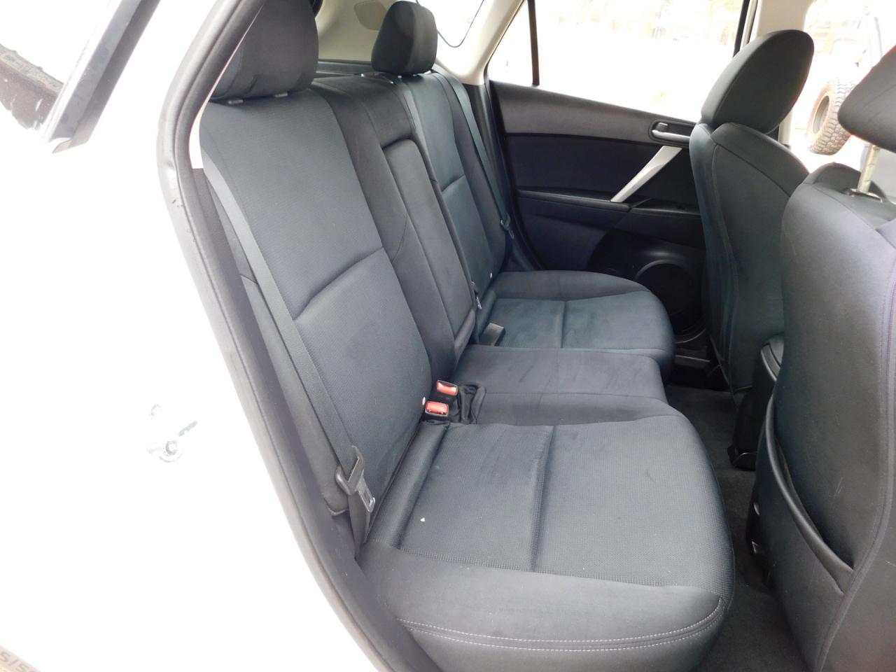 Mazda MAZDA3 5dr HB Auto s Sport 2011