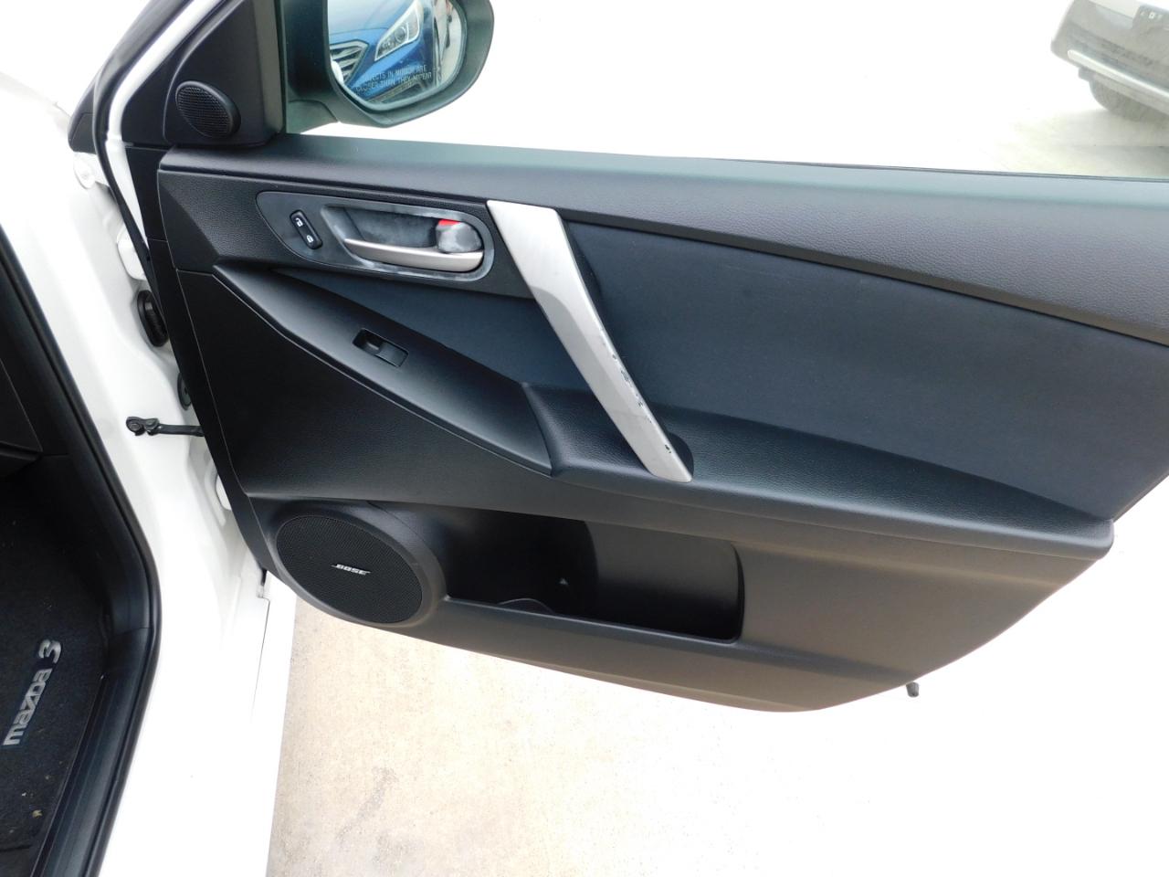 Mazda MAZDA3 5dr HB Auto s Sport 2011