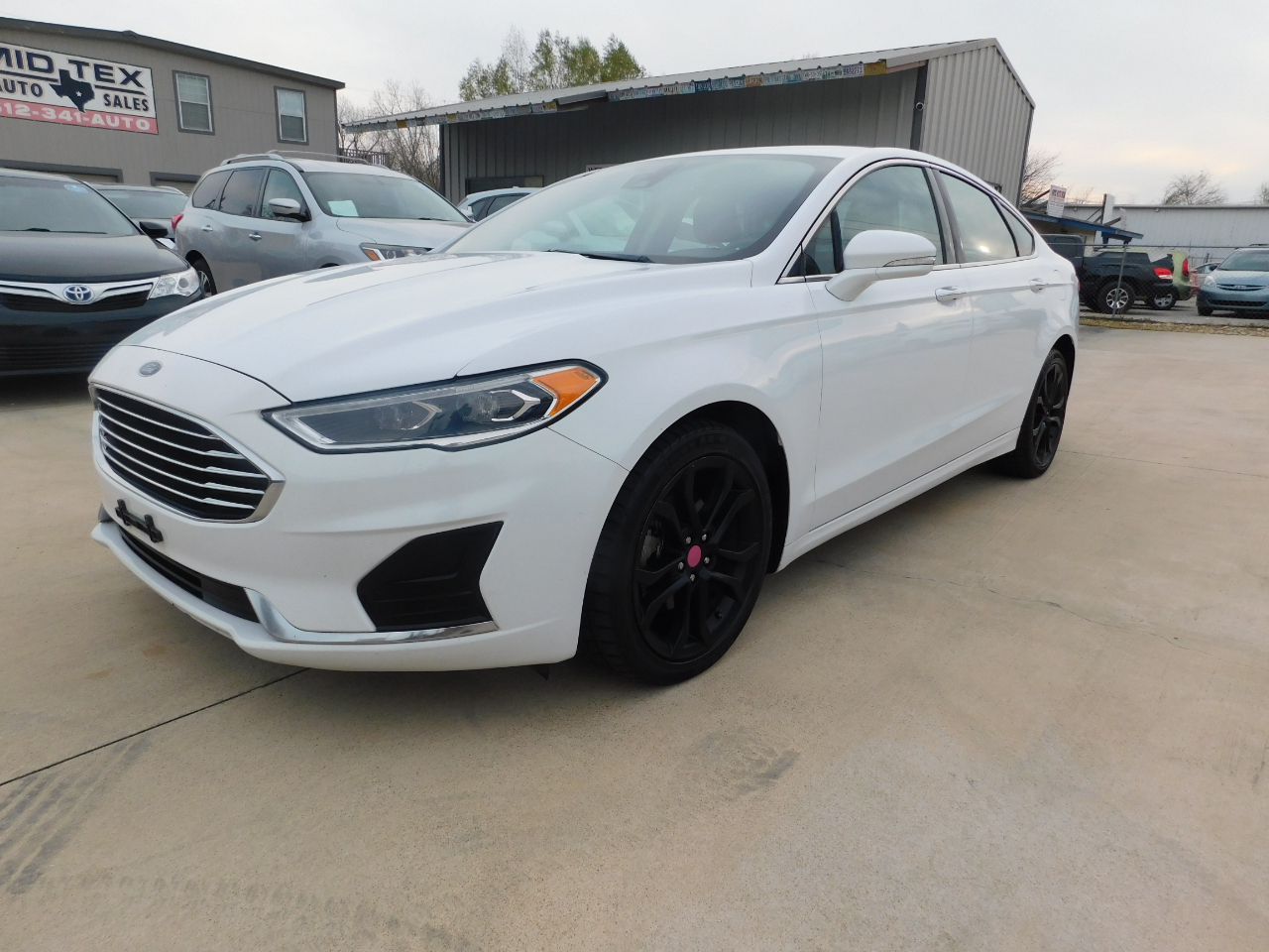 Ford Fusion SEL FWD 2019