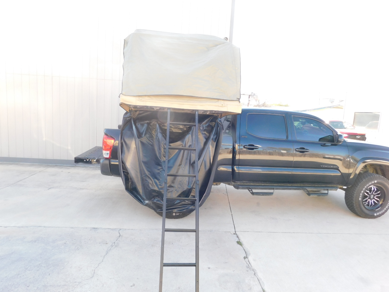 Toyota Tacoma 2WD TRD Sport Double Cab 6' Bed V6 AT (Natl) 2021