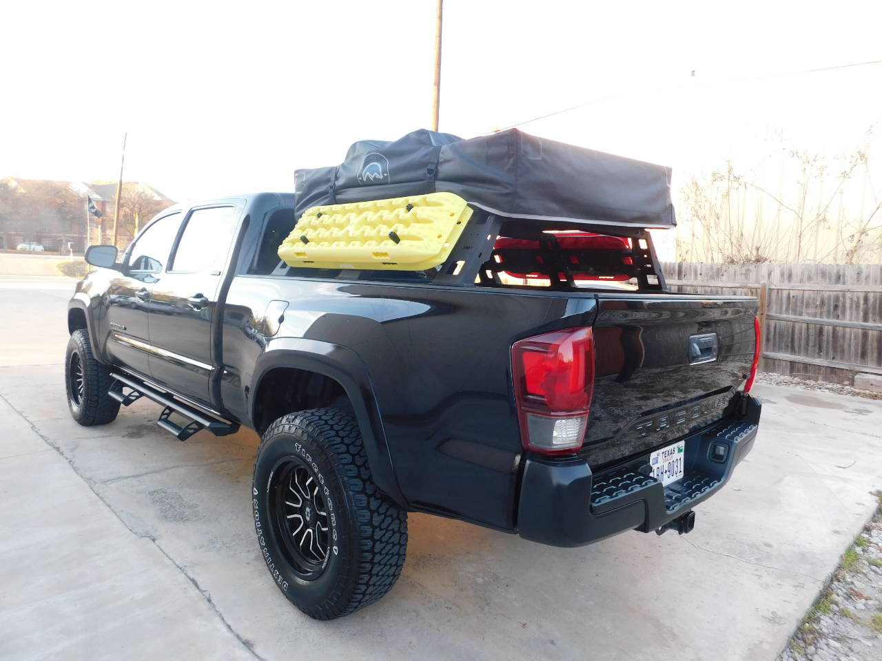 Toyota Tacoma 2WD SR5 Double Cab 6' Bed V6 AT (Natl) 2021