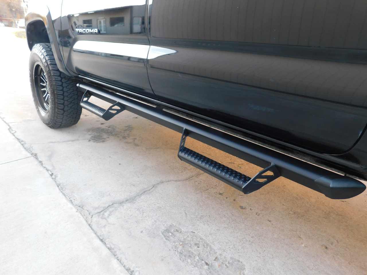 Toyota Tacoma 2WD SR5 Double Cab 6' Bed V6 AT (Natl) 2021