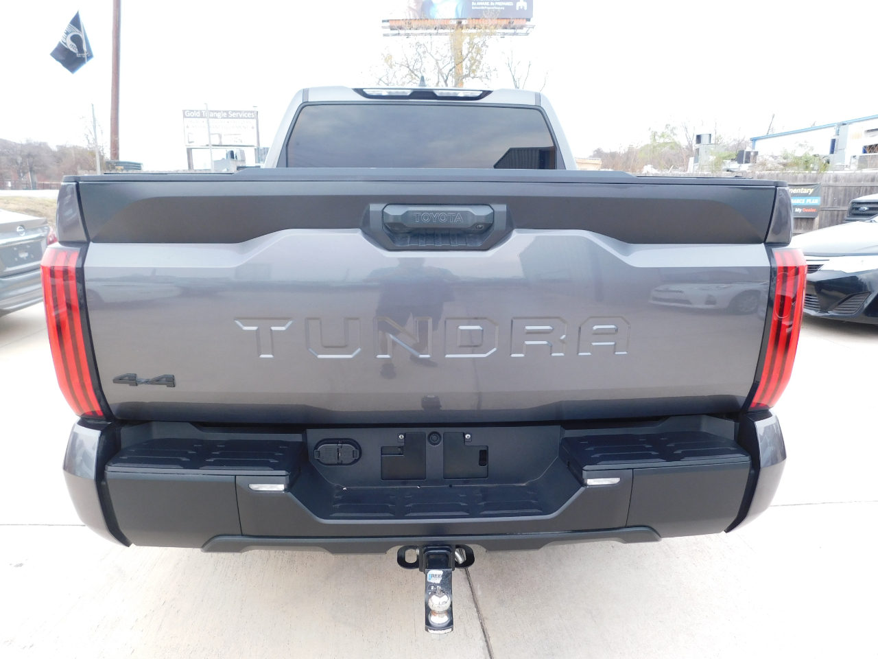 Toyota Tundra 4WD SR CrewMax 5.5' Bed (Natl) 2024