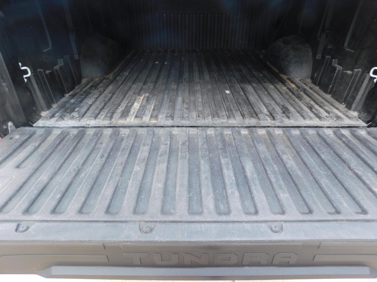 Toyota Tundra 4WD SR CrewMax 5.5' Bed (Natl) 2024