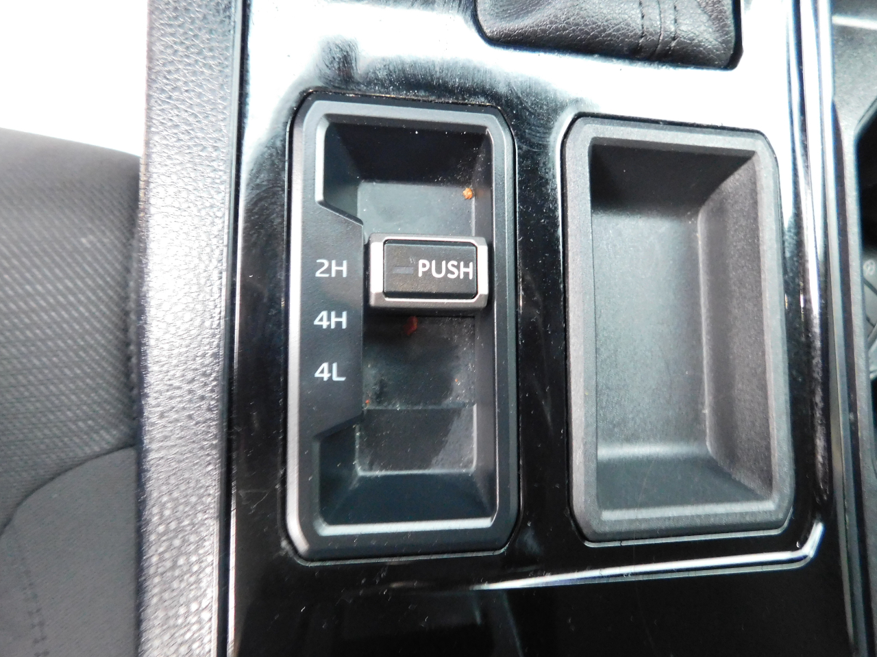 Toyota Tundra 4WD SR CrewMax 5.5' Bed (Natl) 2024