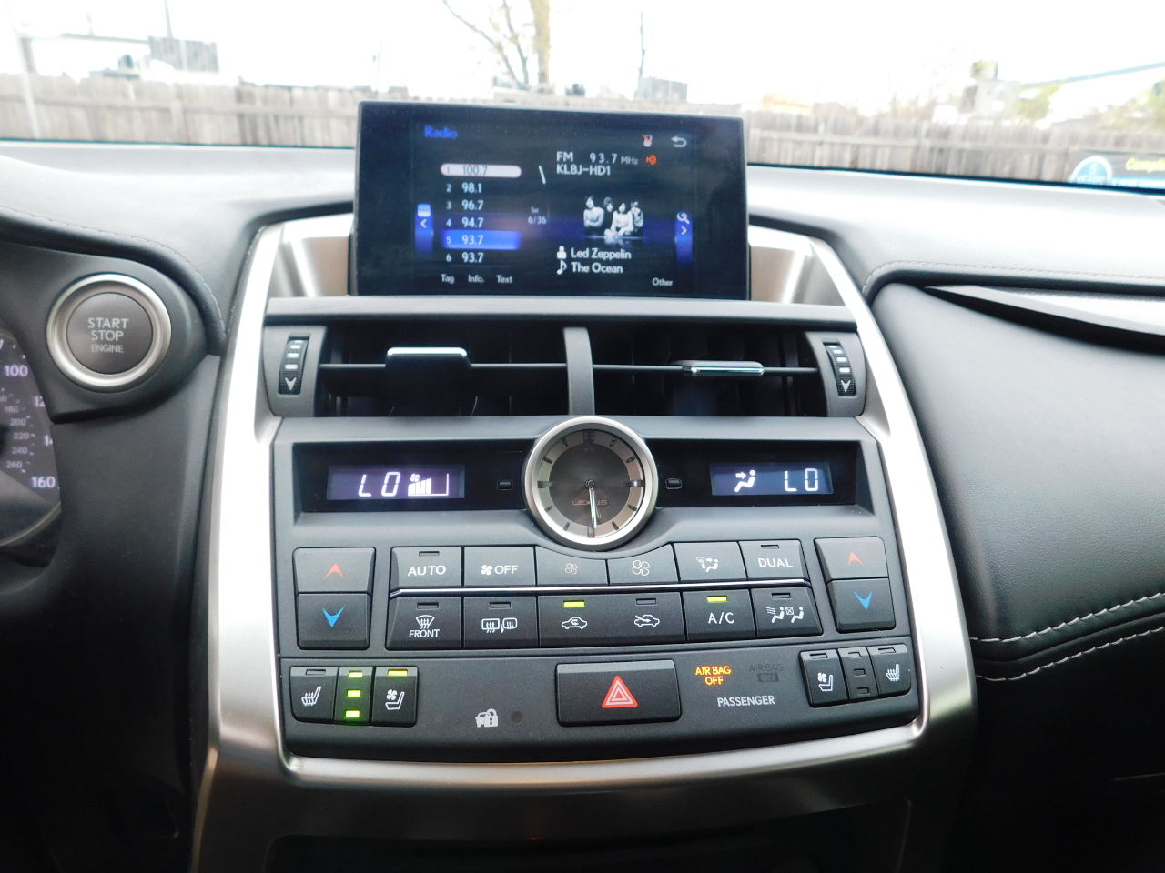 Lexus NX 200t FWD 4dr 2016