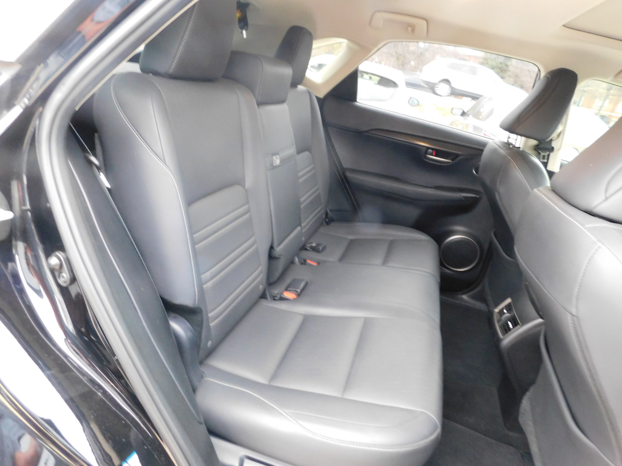 Lexus NX 200t FWD 4dr 2016