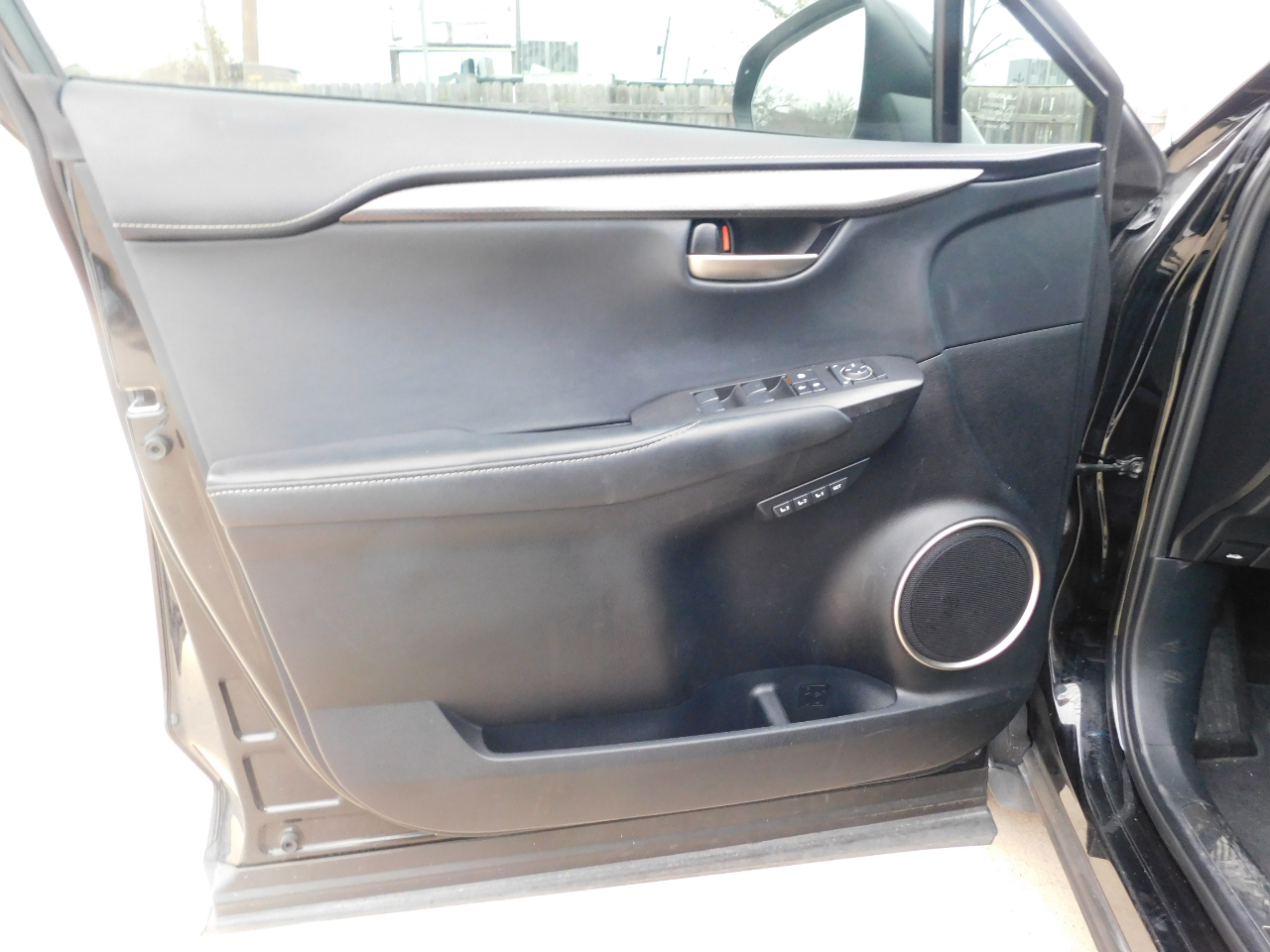 Lexus NX 200t FWD 4dr 2016