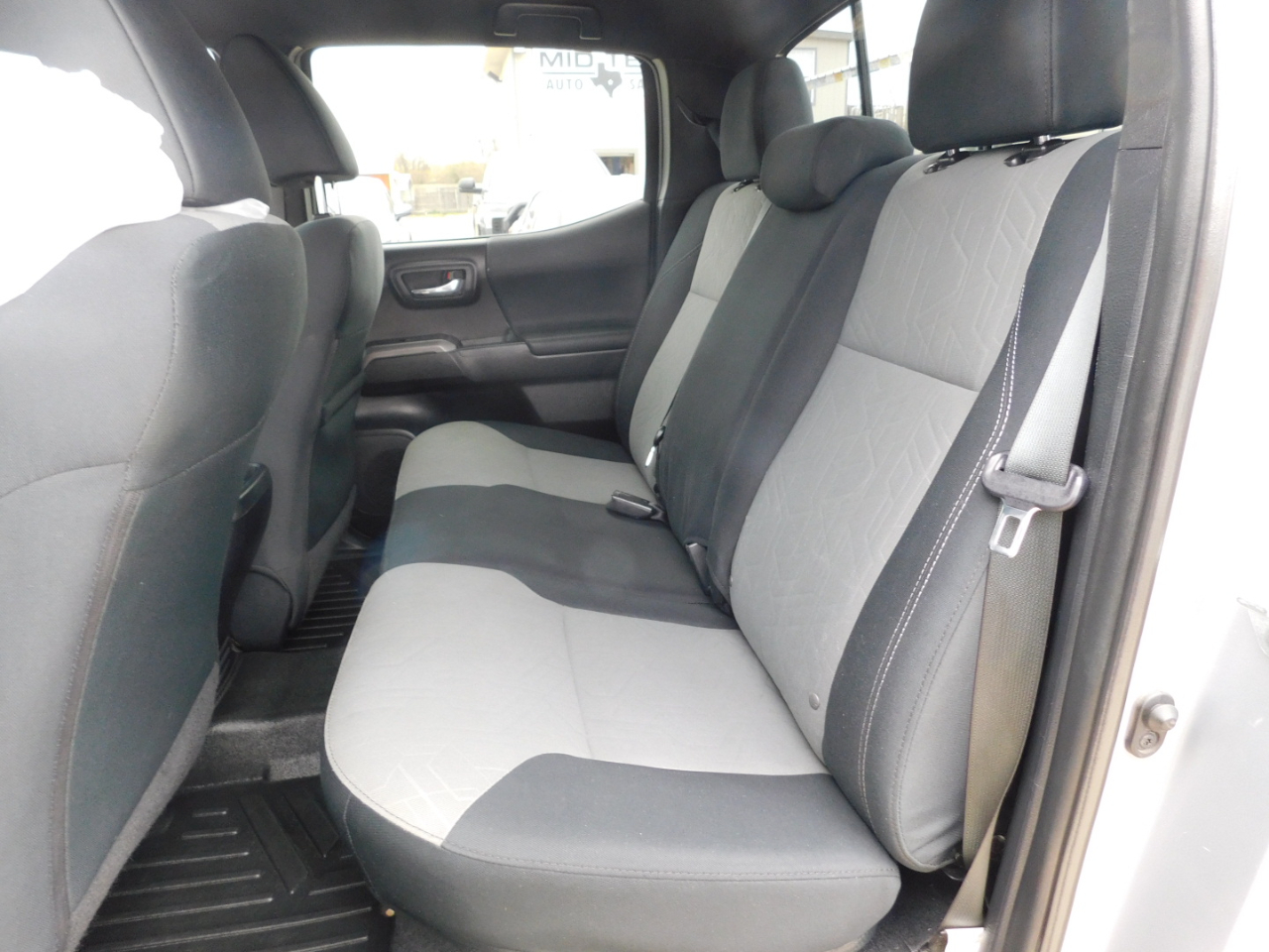 Toyota Tacoma 4WD TRD Off Road Double Cab 5' Bed V6 AT (Natl) 2021