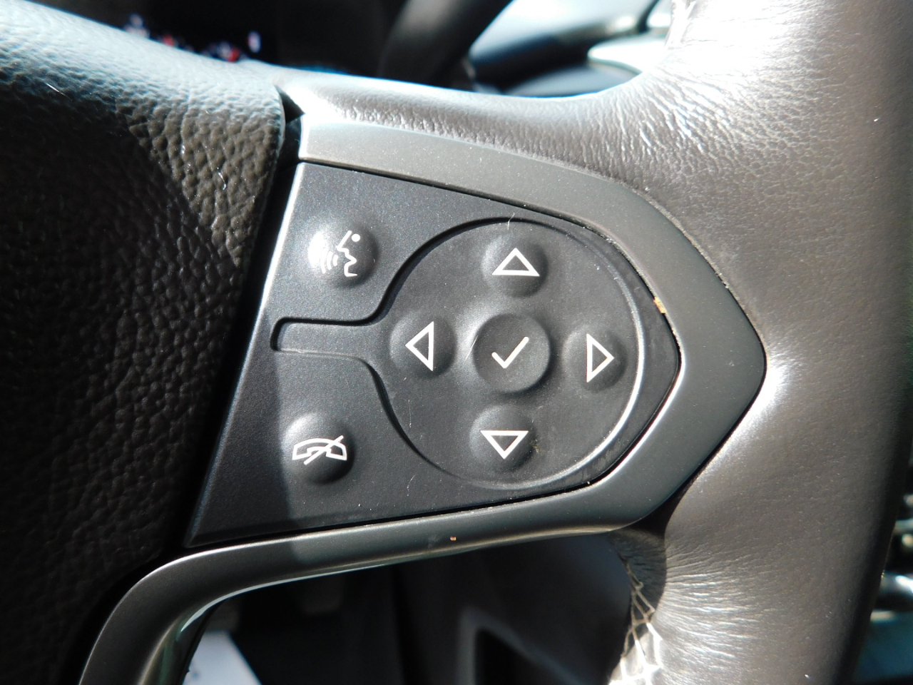 Chevrolet Tahoe 4WD 4dr LTZ 2016