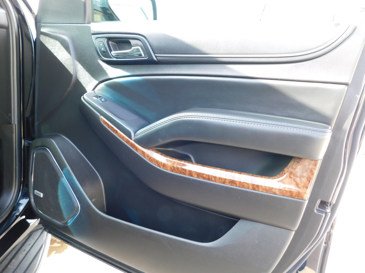 Chevrolet Tahoe 4WD 4dr LTZ 2016