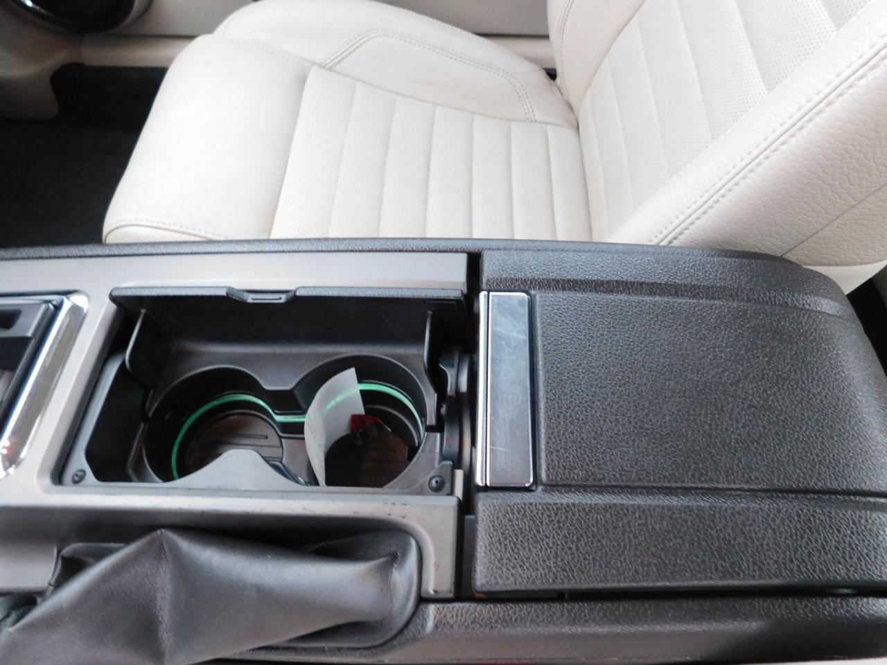 Ford Mustang 2dr Cpe V6 2011