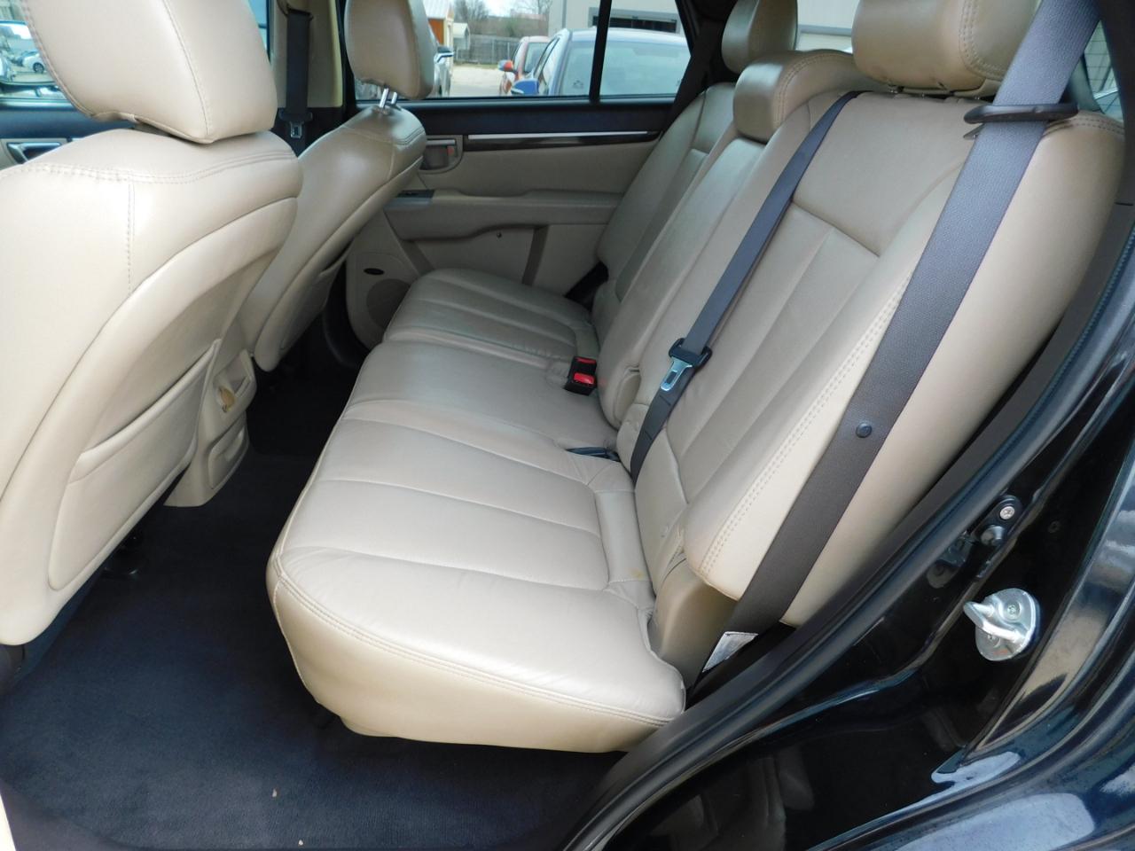 Hyundai Santa Fe FWD 4dr V6 Auto Limited 2011