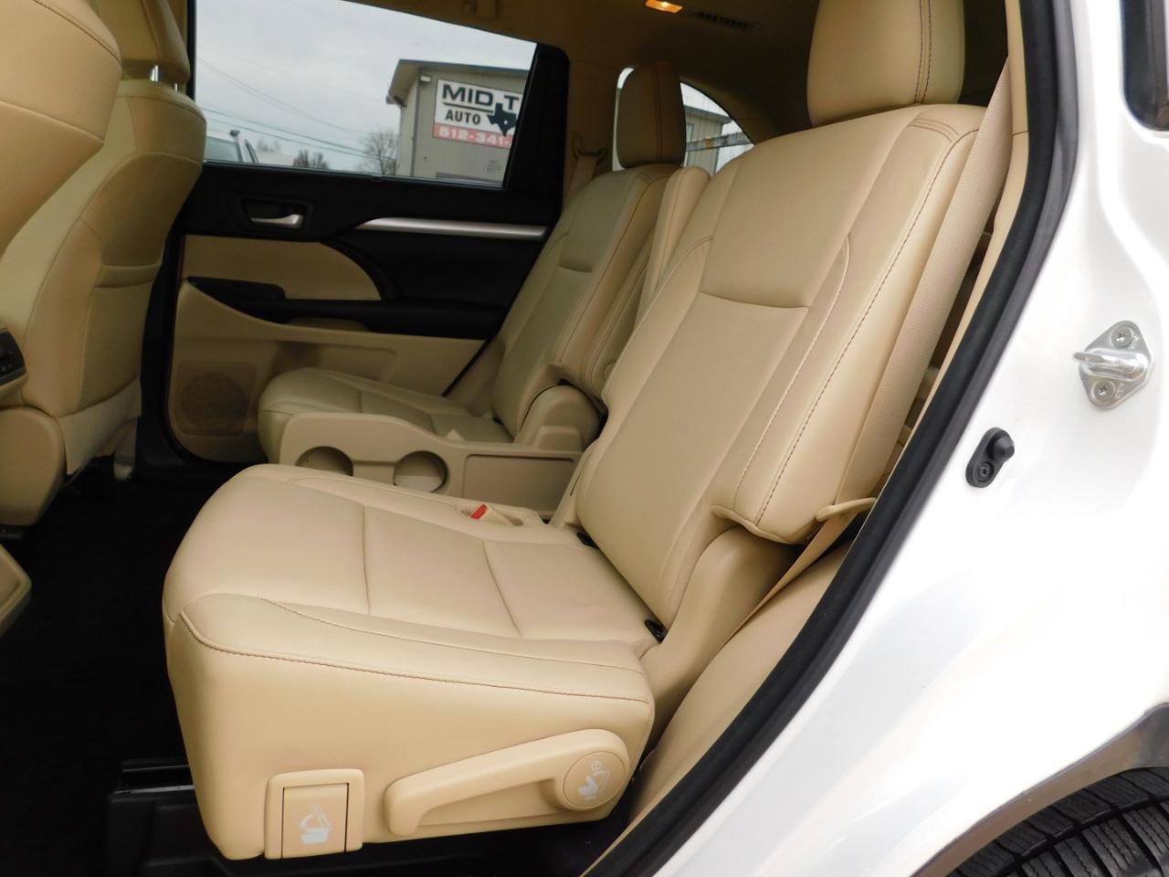 Toyota Highlander XLE V6 FWD (Natl) 2017