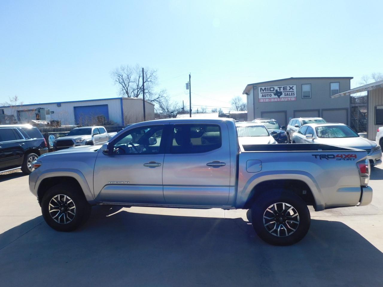 Toyota Tacoma 4WD TRD Off Road Double Cab 5' Bed AT (Natl) 2020