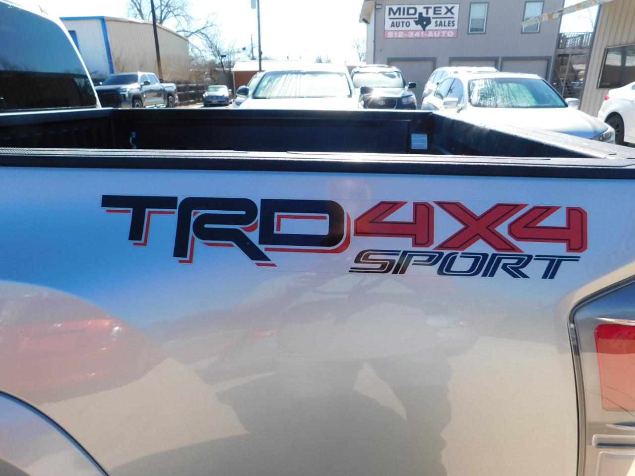 Toyota Tacoma 4WD TRD Off Road Double Cab 5' Bed AT (Natl) 2020