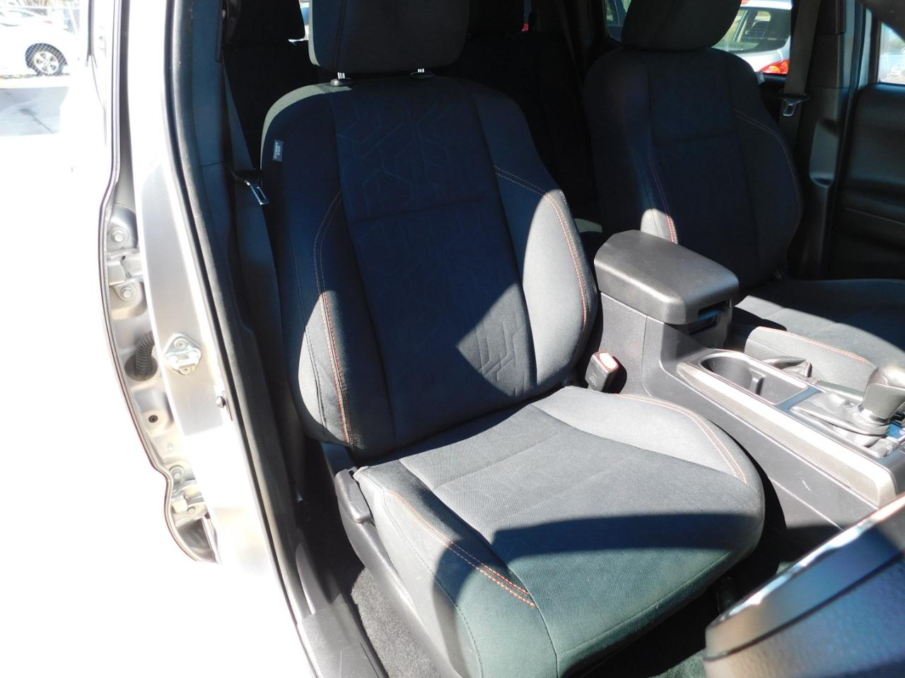 Toyota Tacoma 4WD TRD Off Road Double Cab 5' Bed AT (Natl) 2020