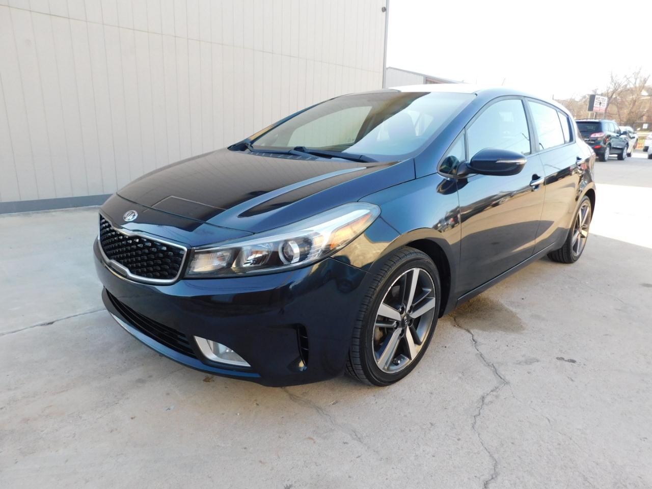 Kia Forte5 EX Auto 2017