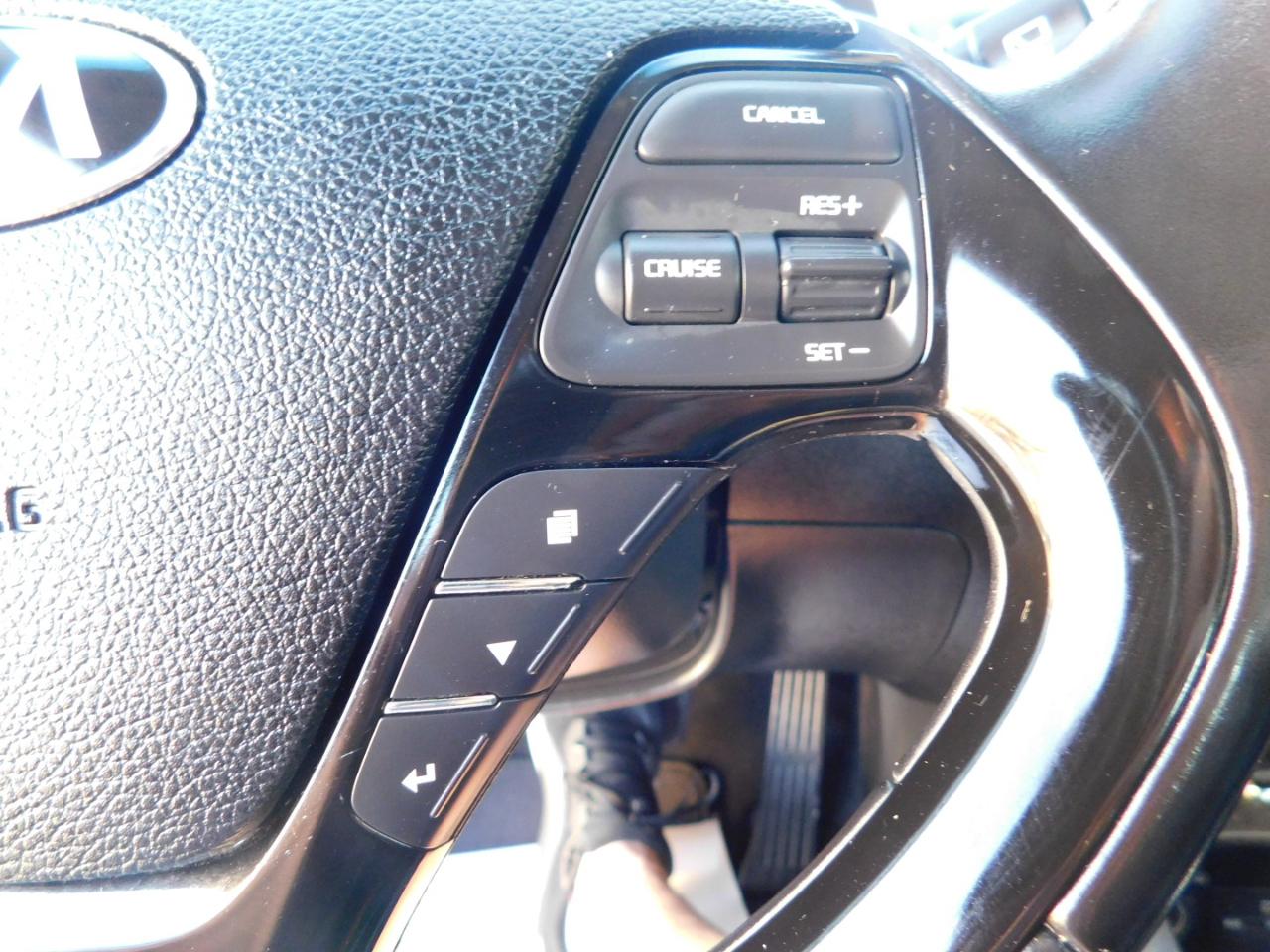 Kia Forte5 EX Auto 2017