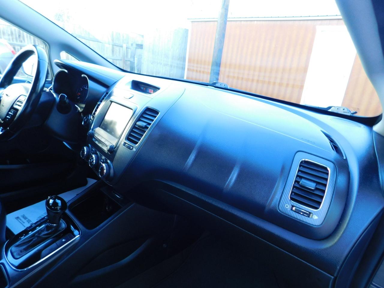 Kia Forte5 EX Auto 2017