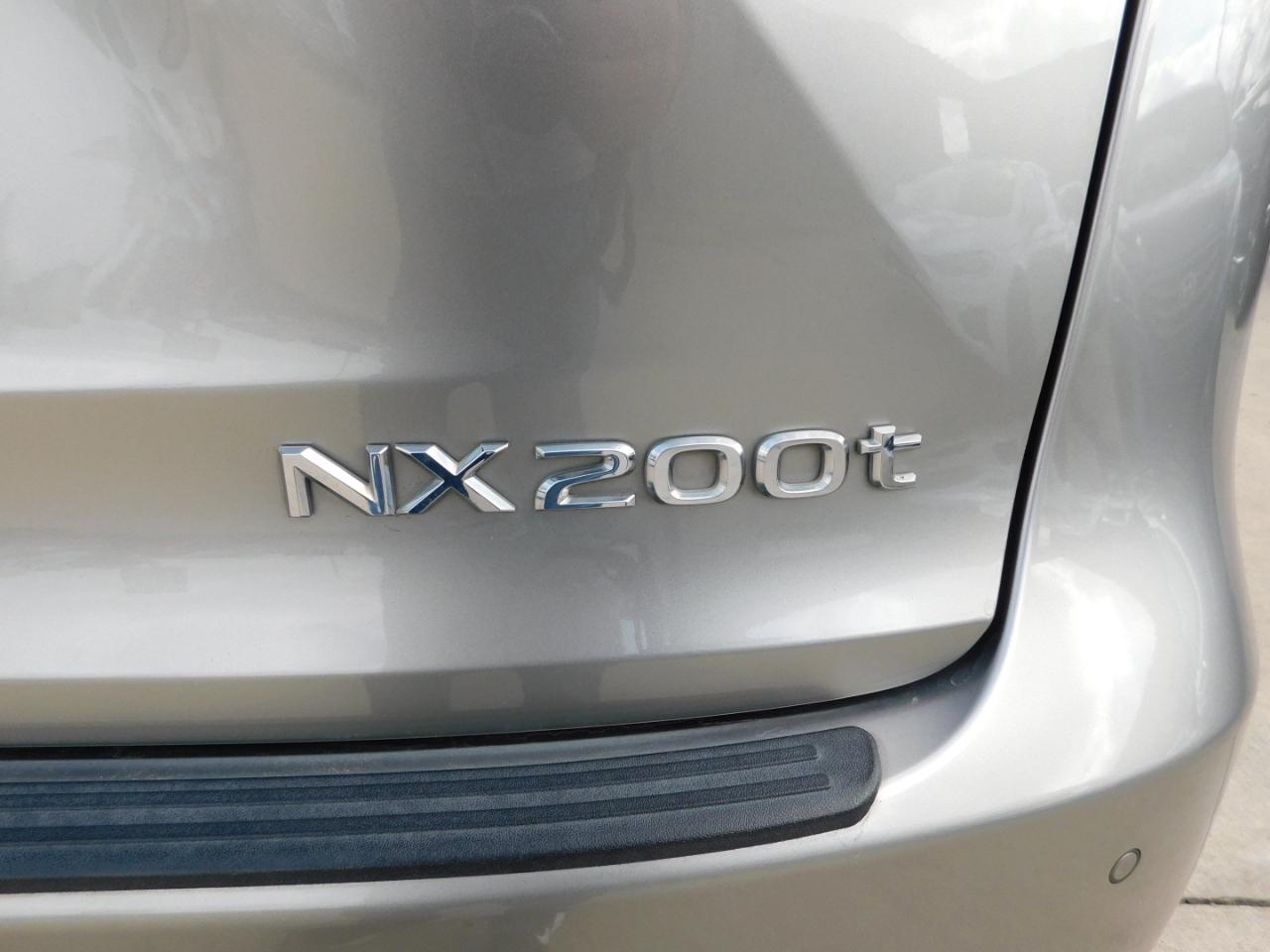 Lexus NX 200t F Sport 4D SUV FWD 2017