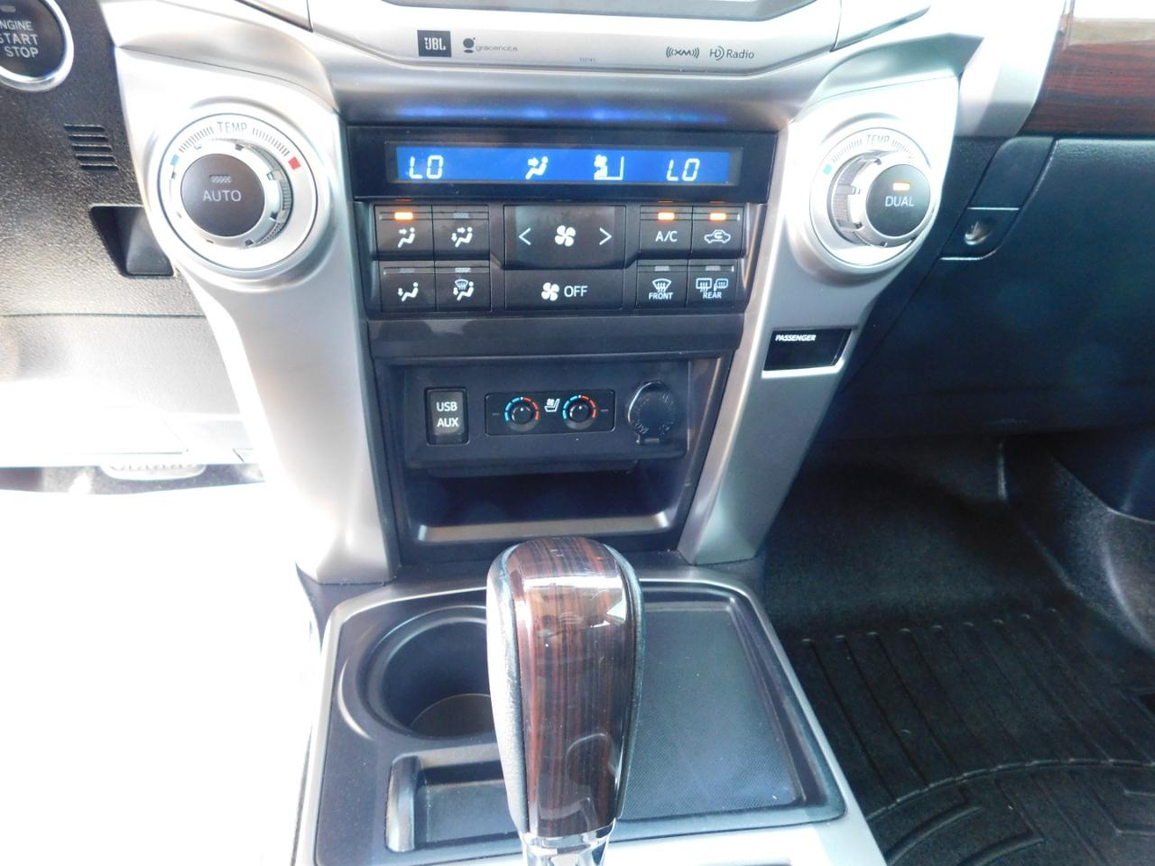 Toyota 4Runner RWD 4dr V6 SR5 (Natl) 2016