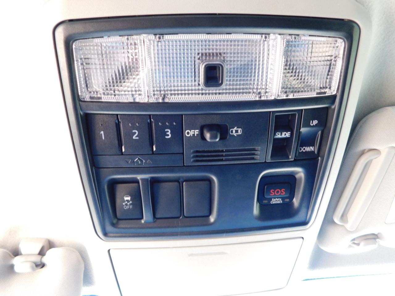 Toyota 4Runner RWD 4dr V6 SR5 (Natl) 2016