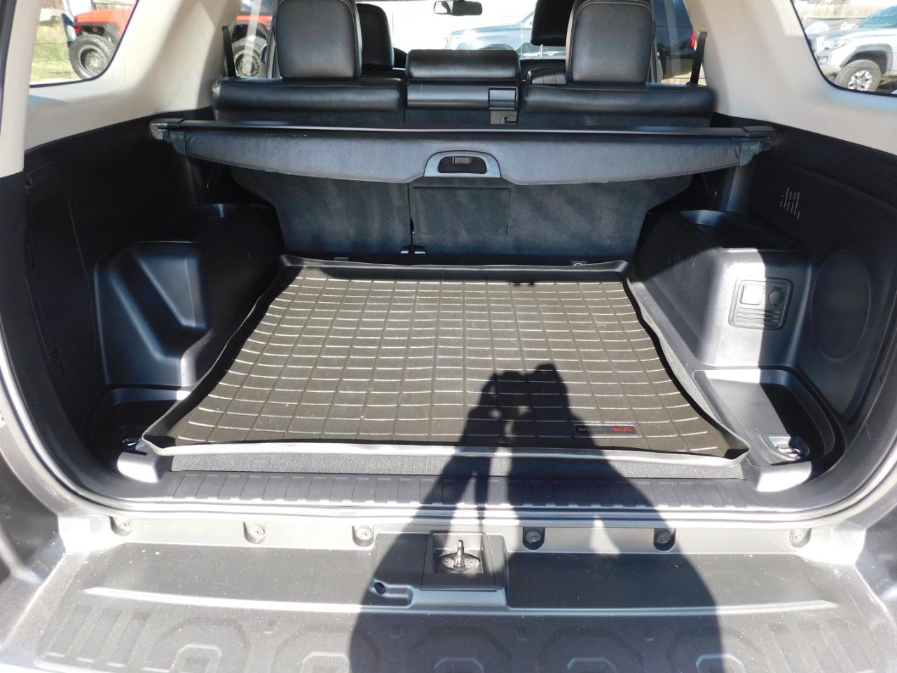 Toyota 4Runner RWD 4dr V6 SR5 (Natl) 2016