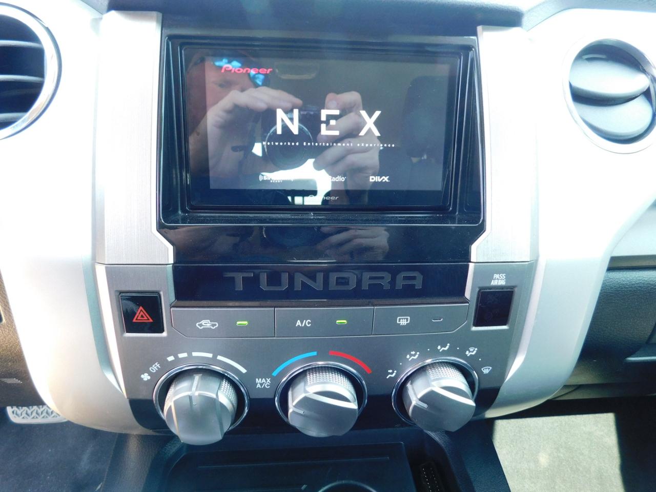 Toyota Tundra 2WD SR5 CrewMax 5.5' Bed 4.6L (Natl) 2019