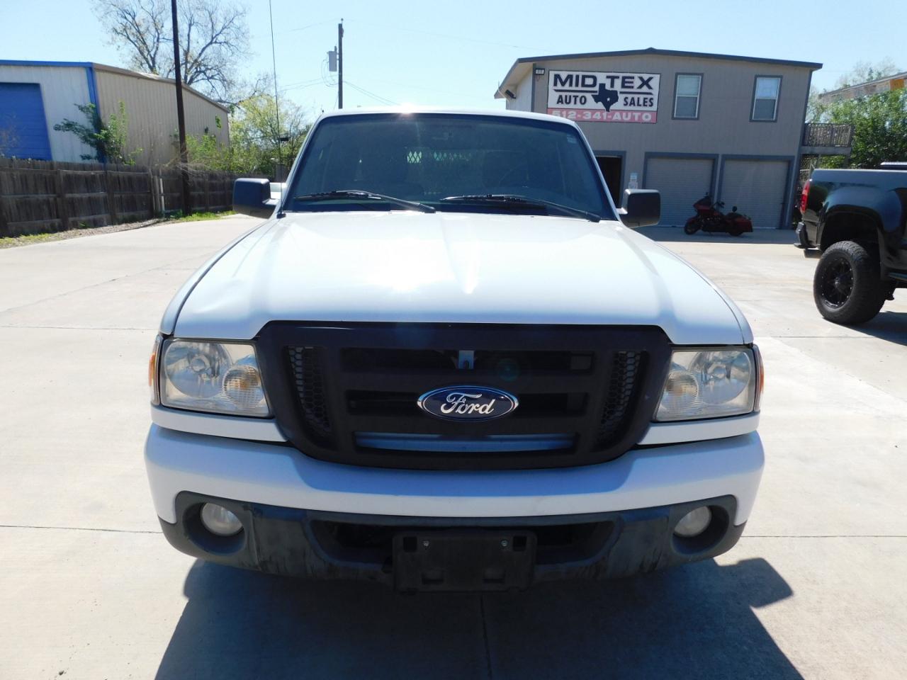 Ford Ranger 2WD 4dr SuperCab 126" XLT 2011