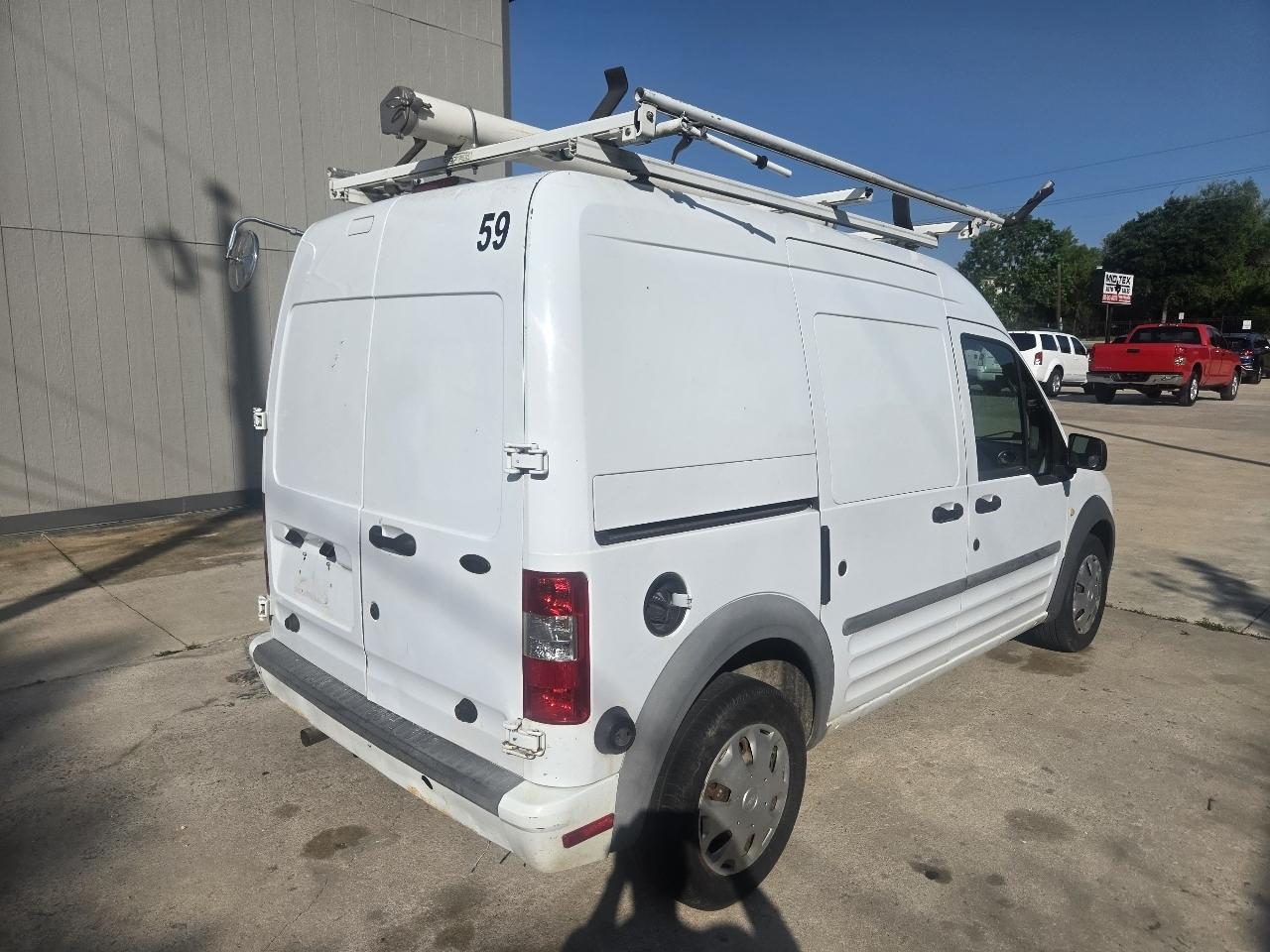 Ford Transit Connect 114.6" XLT w/o side or rear door glass 2010