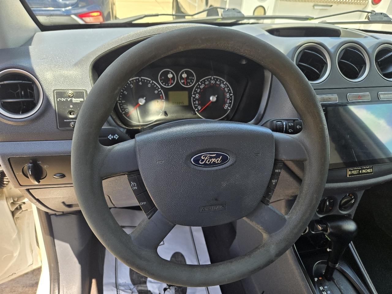 Ford Transit Connect 114.6" XLT w/o side or rear door glass 2010