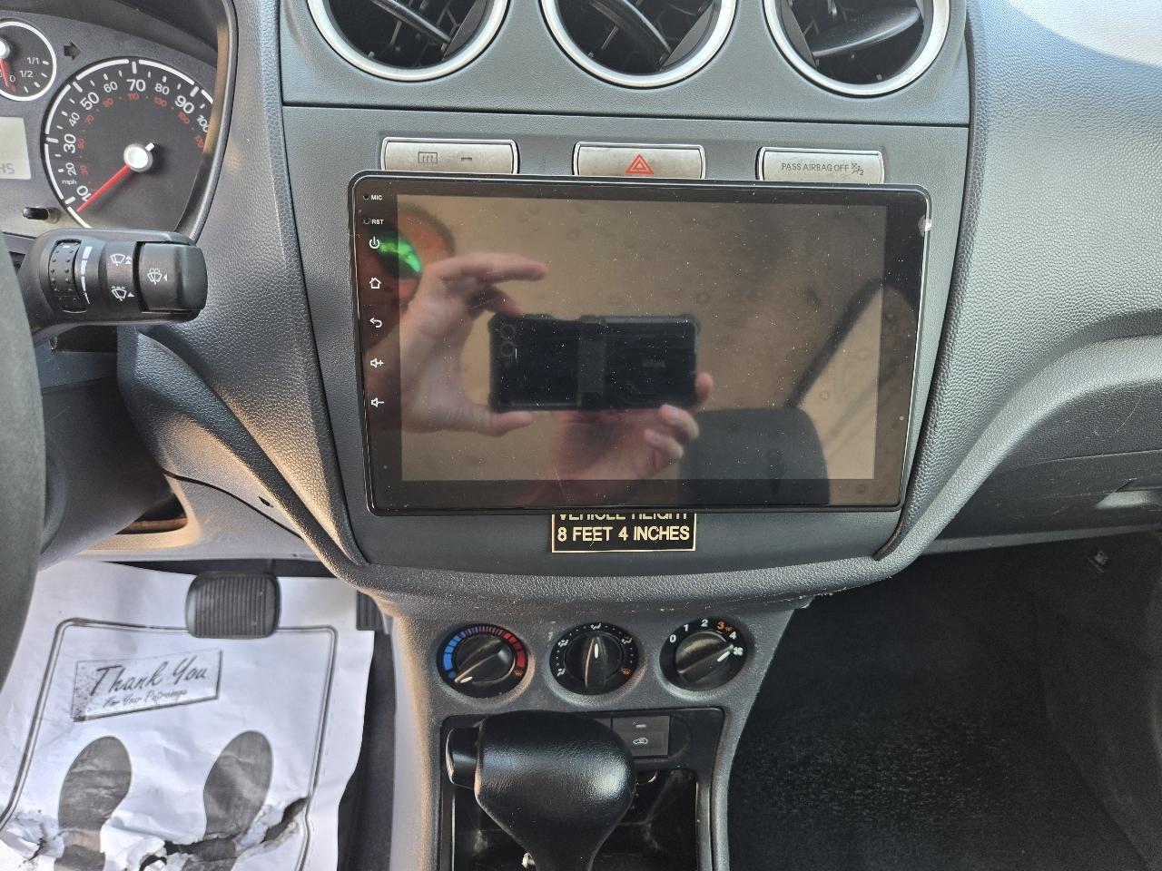 Ford Transit Connect 114.6" XLT w/o side or rear door glass 2010
