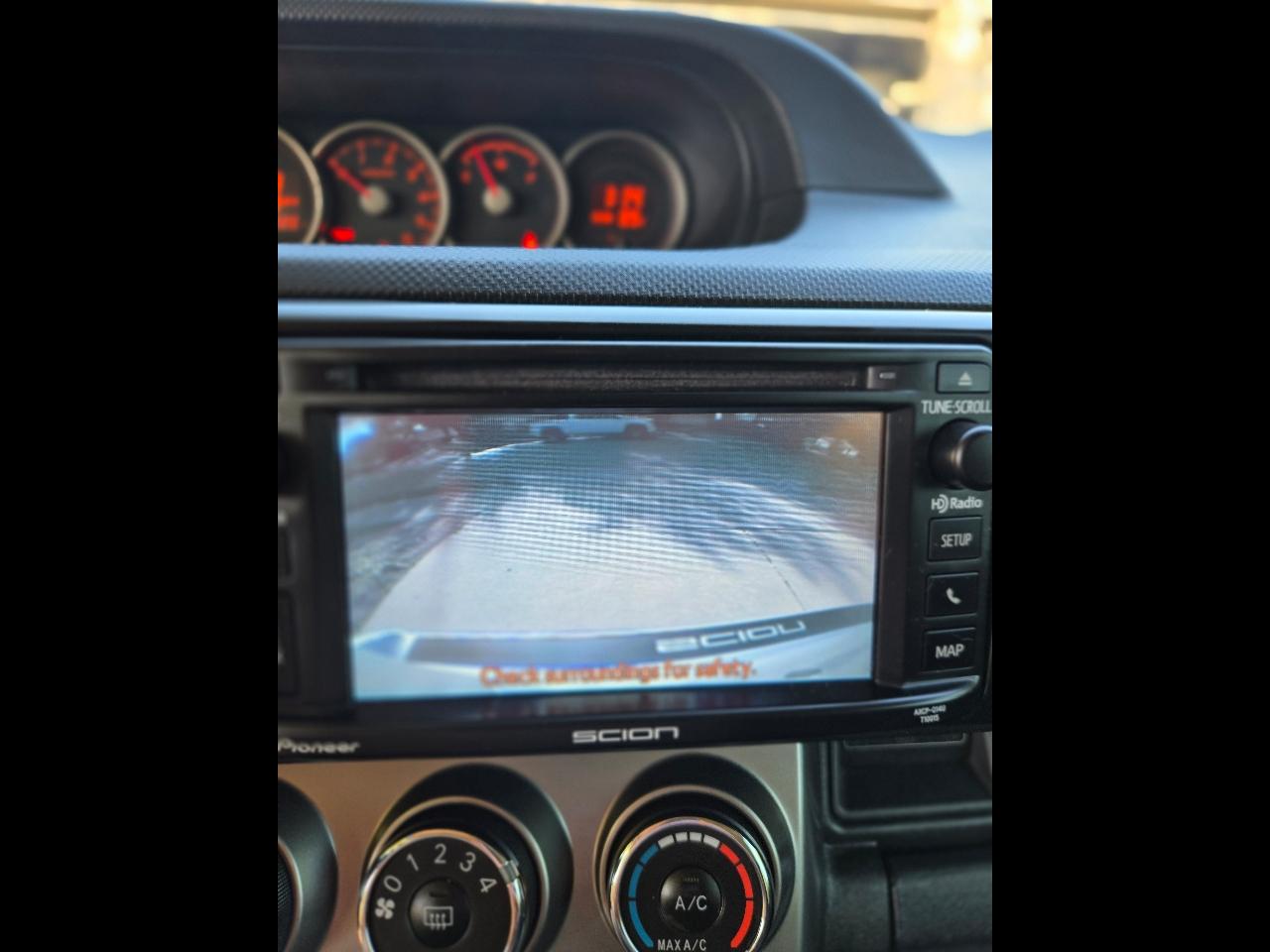 Scion xB 5dr Wgn Man (Natl) 2015