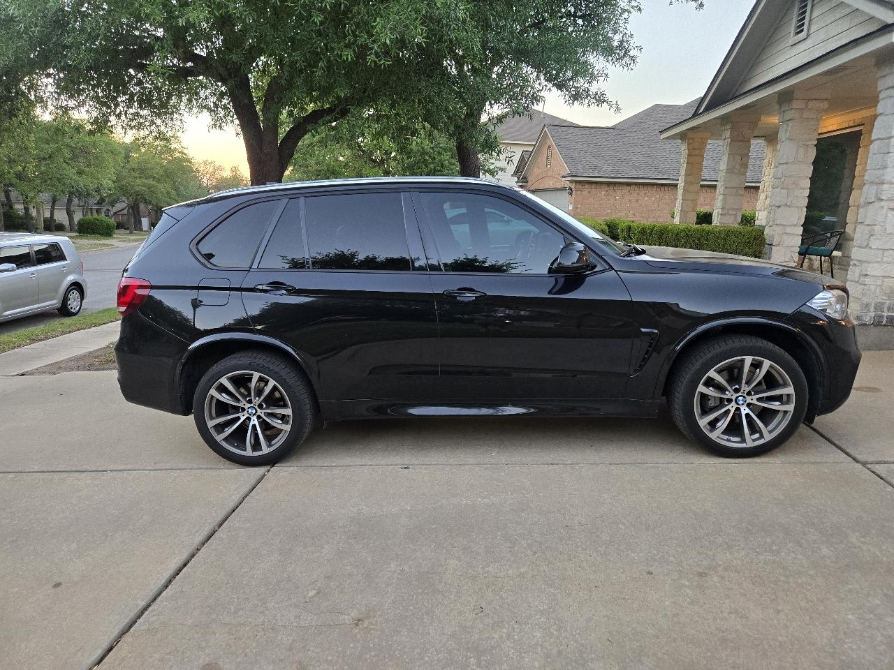 BMW X5 xDrive35i Sports Activity Vehicle 2017