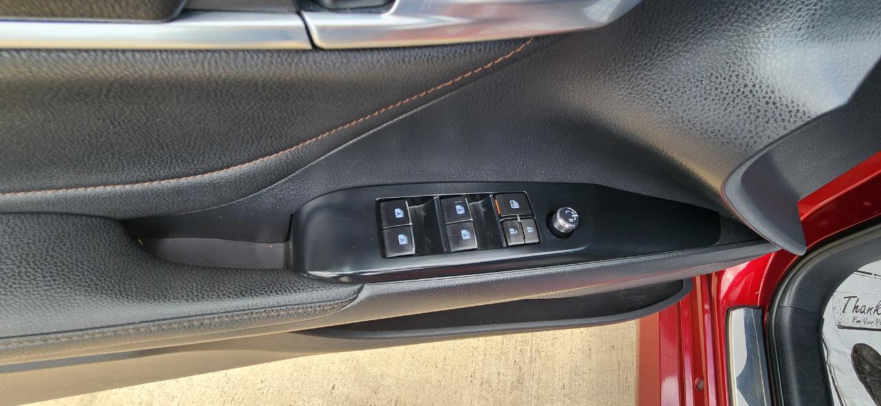 Toyota Camry Hybrid LE CVT (Natl) 2018