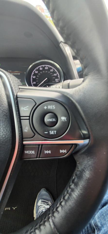 Toyota Camry Hybrid LE CVT (Natl) 2018