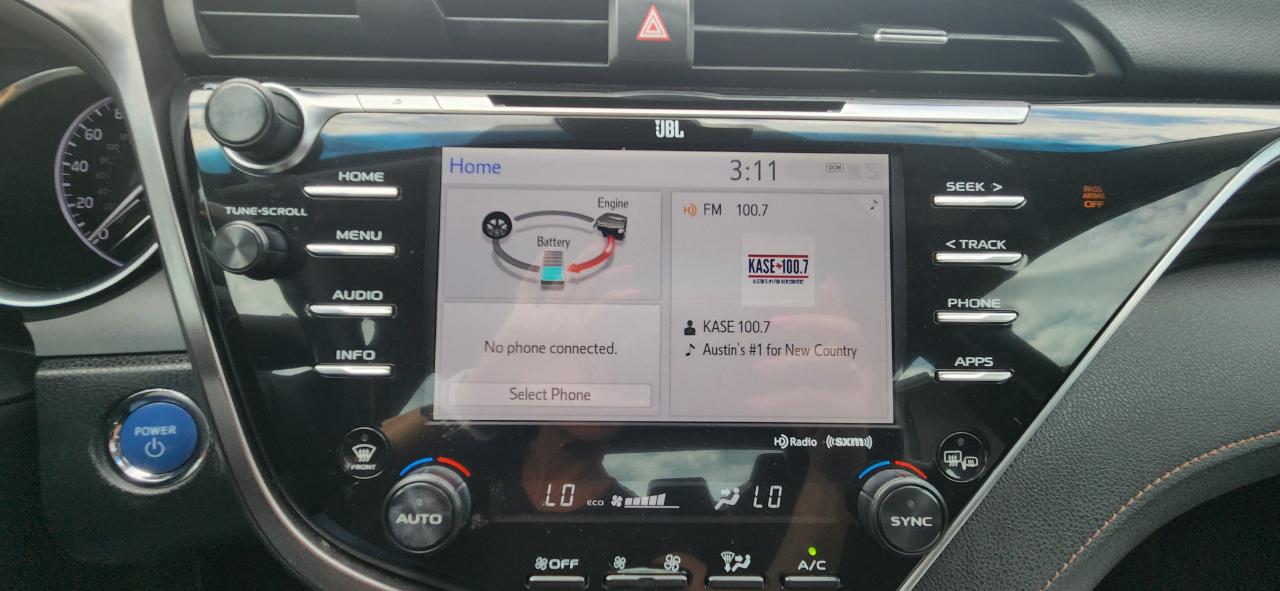 Toyota Camry Hybrid LE CVT (Natl) 2018