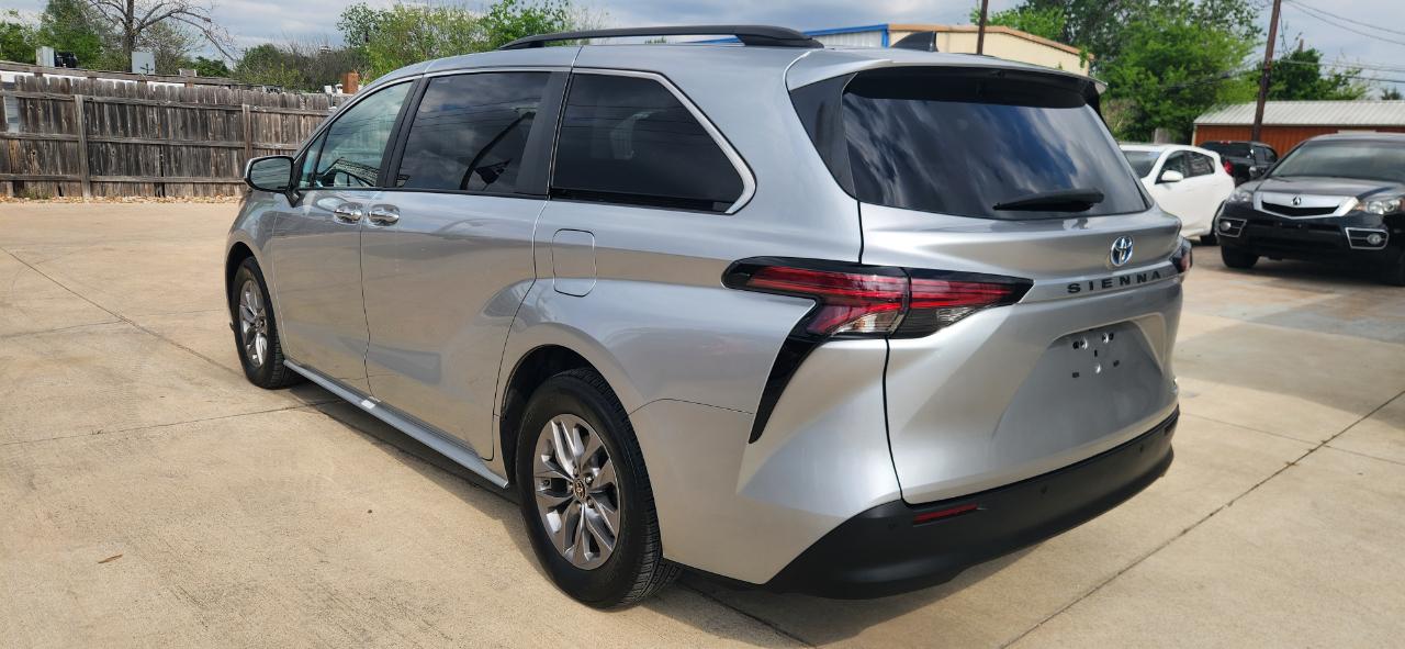 Toyota Sienna  2022