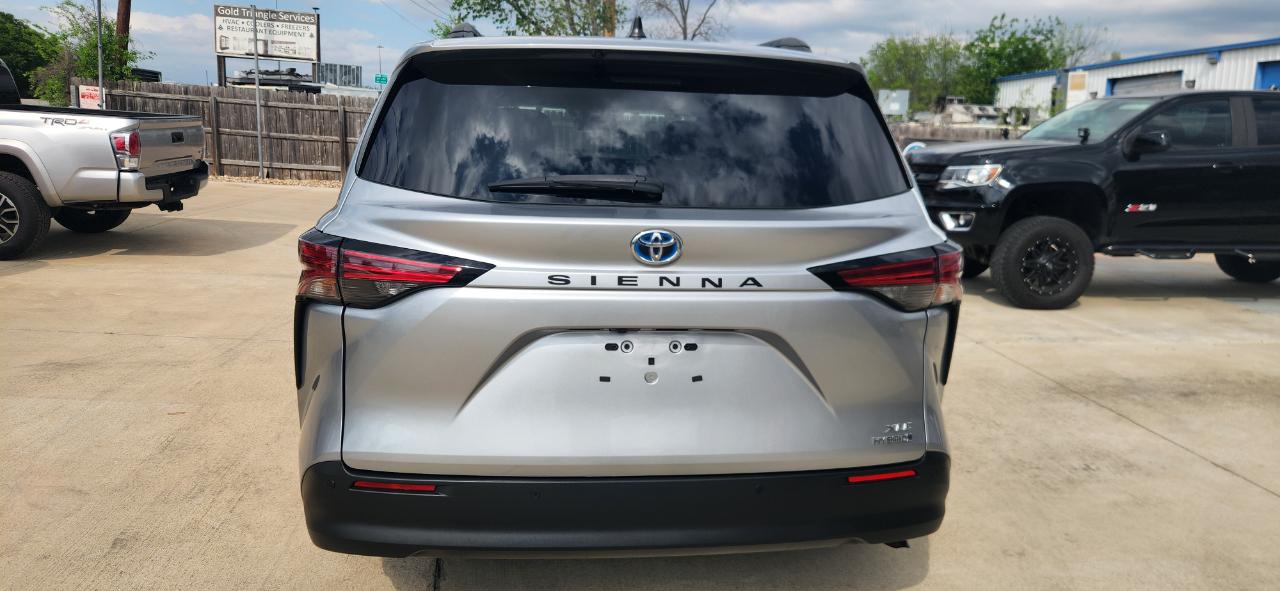 Toyota Sienna  2022