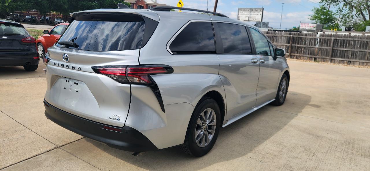Toyota Sienna  2022