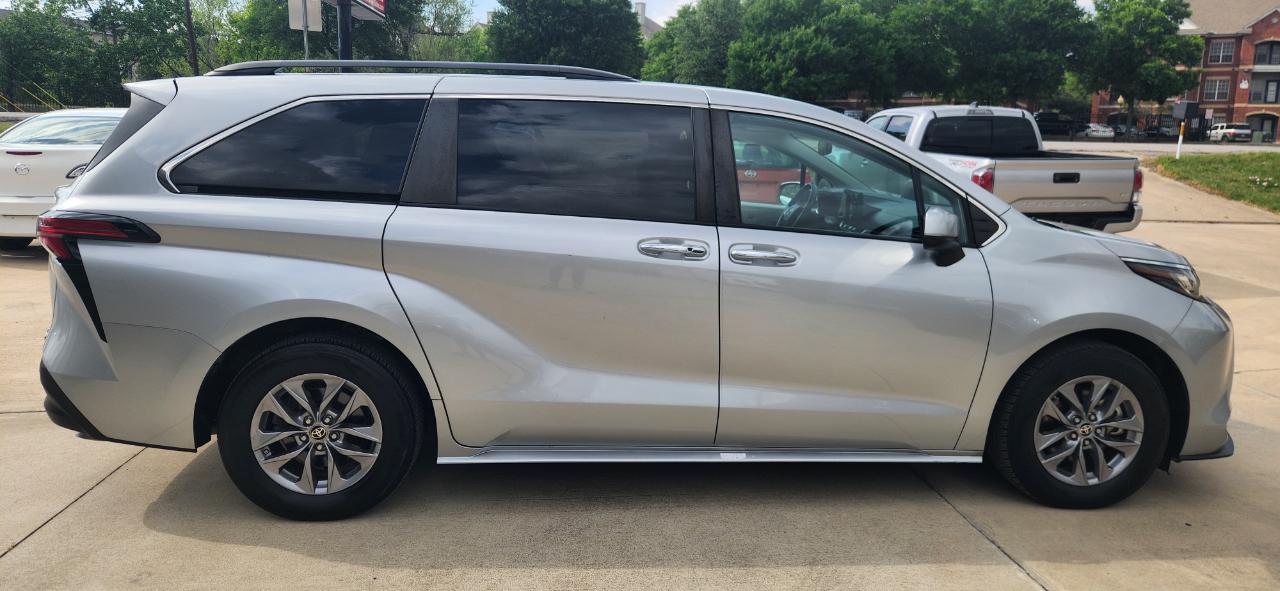 Toyota Sienna  2022